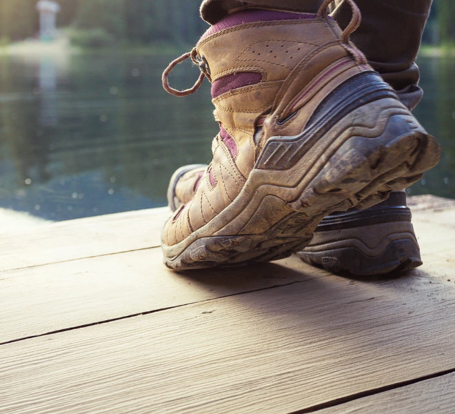 Savaré produces adhesives for the assembly of footwear and other materials